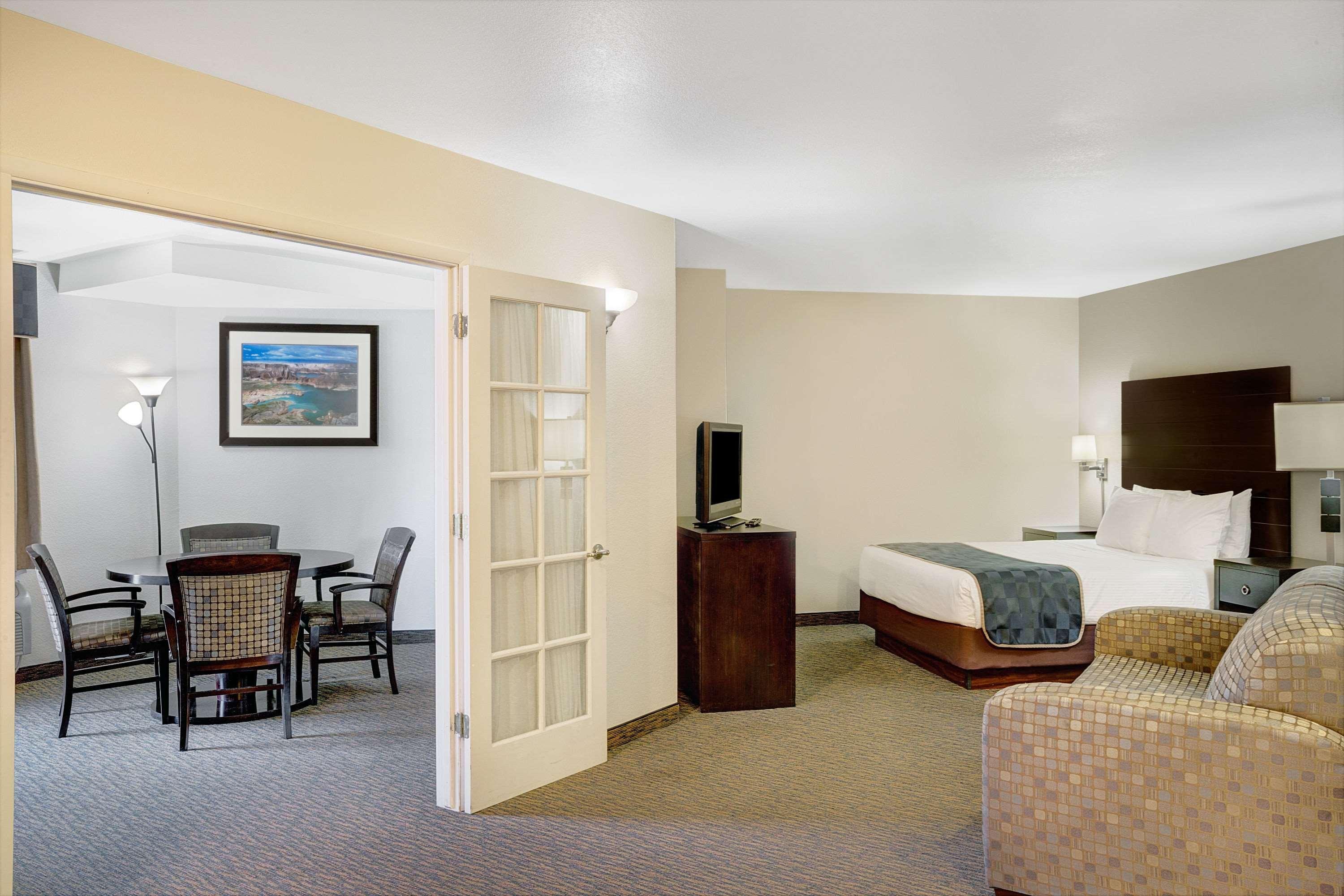 Days Inn & Suites By Wyndham Page Lake Powell Ngoại thất bức ảnh