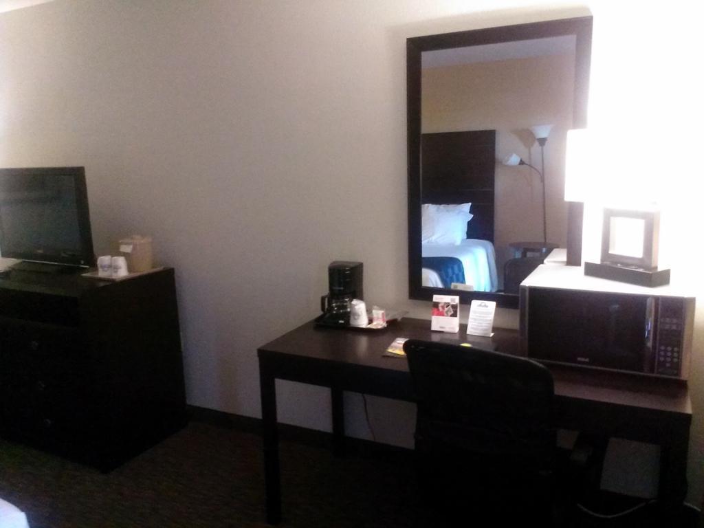 Days Inn & Suites By Wyndham Page Lake Powell Ngoại thất bức ảnh
