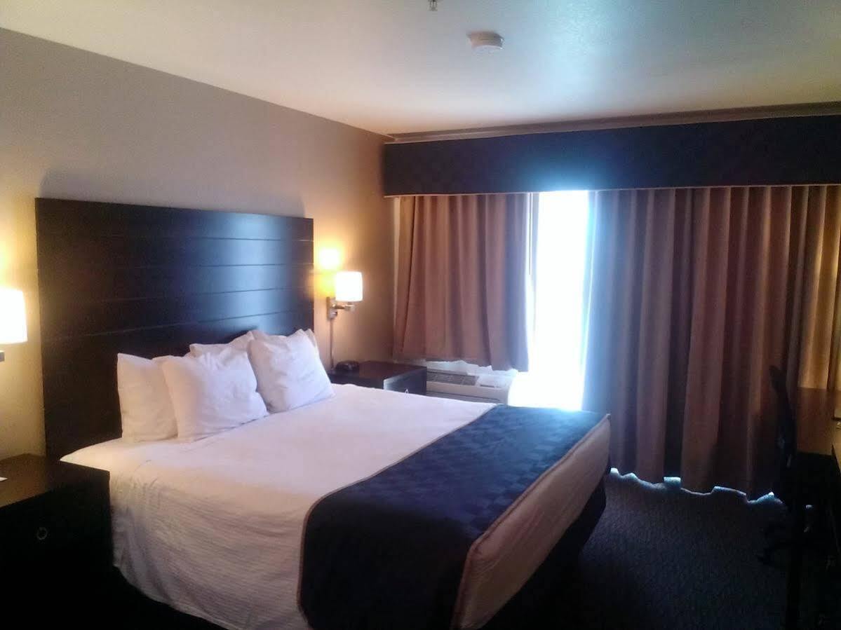 Days Inn & Suites By Wyndham Page Lake Powell Ngoại thất bức ảnh