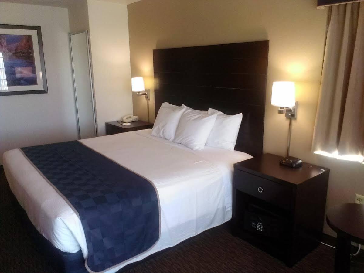 Days Inn & Suites By Wyndham Page Lake Powell Ngoại thất bức ảnh